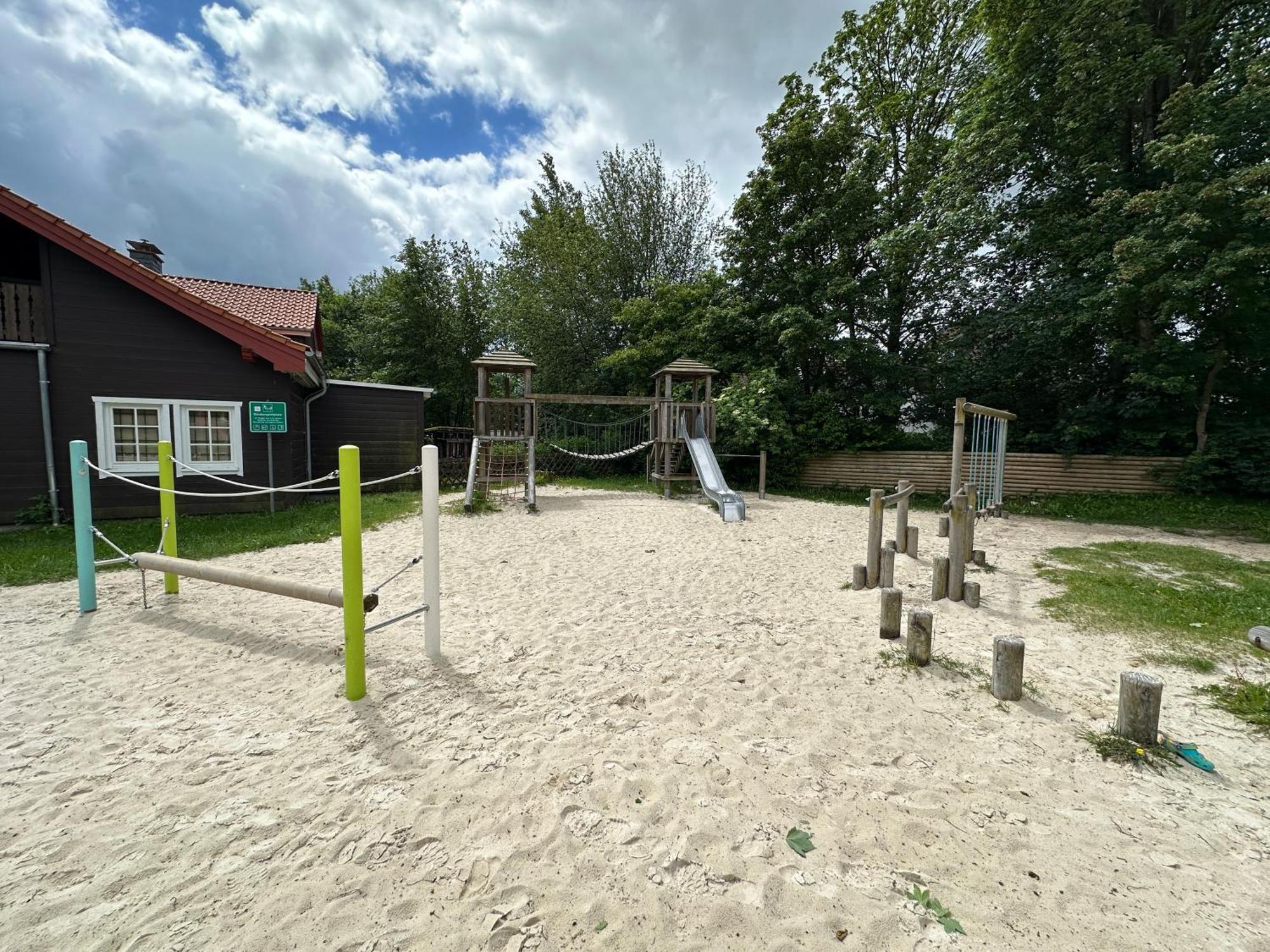 Townhouse Am Kurpark - Top Bewertet Von Familien! Ruhig, Zentral - Mit Terrasse, Parkplatz, Wallbox, Grill, Und Inklusive Waeschepaket Braunlage Exteriér fotografie